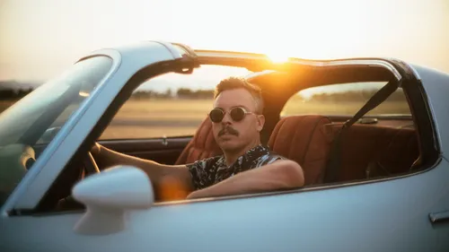 RELEASE FG : PURPLE DISCO MACHINE – IN THE DARK